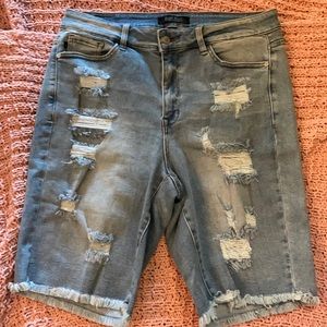 Judy blue Bermuda shorts XL